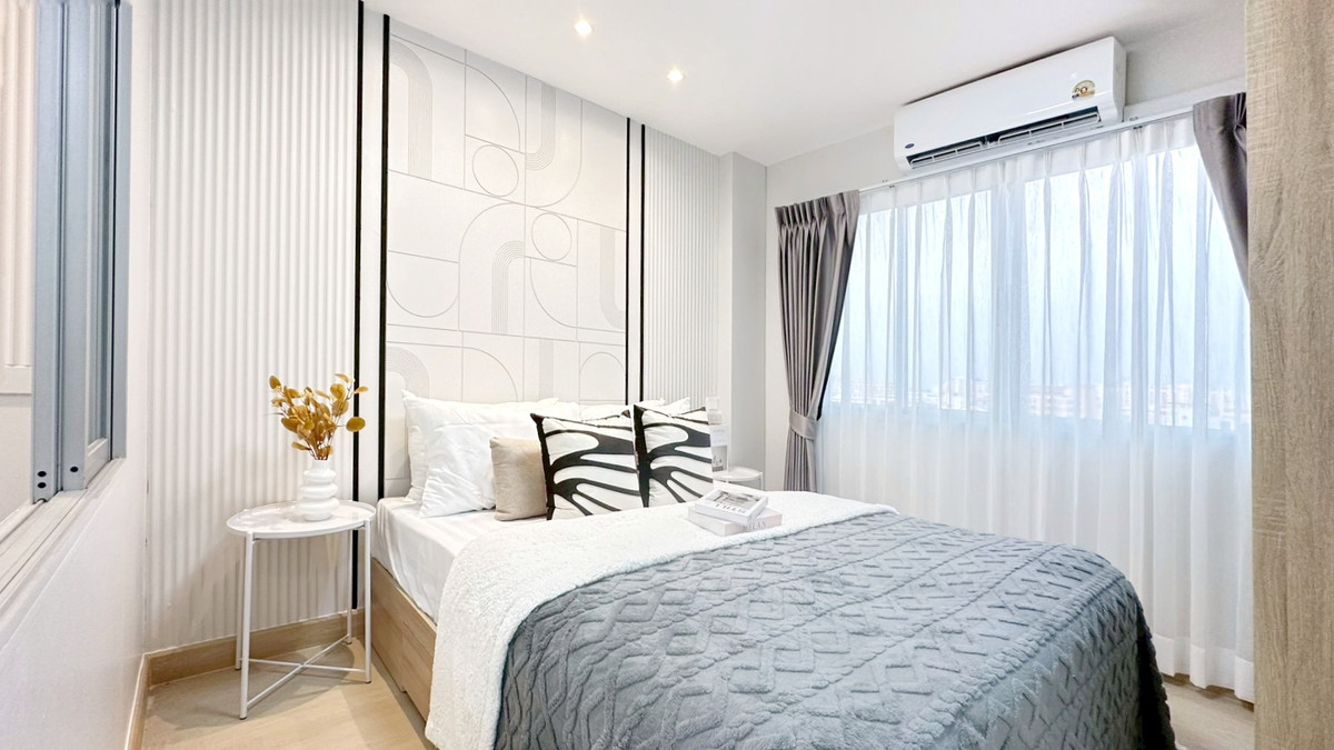 For SaleCondoSeri Thai, Ramkhamhaeng Nida : Knock knock!!📢 Listen to this ✨️Beautiful condo room. Lots of furniture, convenient travel 📌Lumpini Condo Town NIDA-Serithai🌳