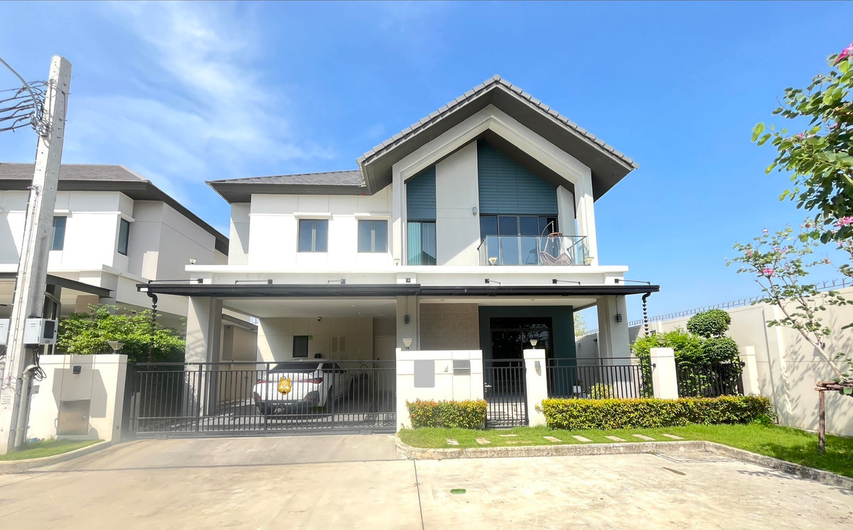 ขายบ้านนวมินทร์ รามอินทรา : ขายด่วน ราคาถูกสุดคุ้ม ทำเลดีโซนรามอินทรา  ใกล้ทาง ขึ้น - ลง ทางด่วน (ด่านจุตโชติ)  ที่โครงการบางกอก บูเลอวาร์ด รามอินทรา-วัชรพล (Bangkok Boulevard Ramintra-Watcharapol) บนถ.จตุโชติเดินทางสะดวกเชื่อมต่อถ.สุขาภิบาล5 สายไหม วัชรพล