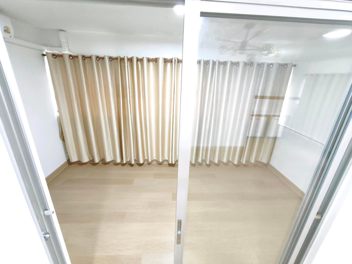 ขายคอนโดแจ้งวัฒนะ เมืองทอง : ขายด่วน! คอนโดเมืองทองC6 ห้องมุม พื้นที่กว้าง 40+ ตรม. เพียง 8.8 แสนบาท