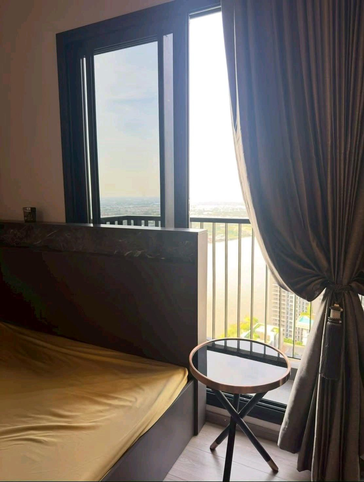 ให้เช่าคอนโดรัตนาธิเบศร์ สนามบินน้ำ พระนั่งเกล้า : ให้เช่า Politan rive ชั้น 35 ขนาด 31 ตร.ม ตกแต่งสวย วิวแม่น้ำ เฟอร์ครบพร้อมอยู่