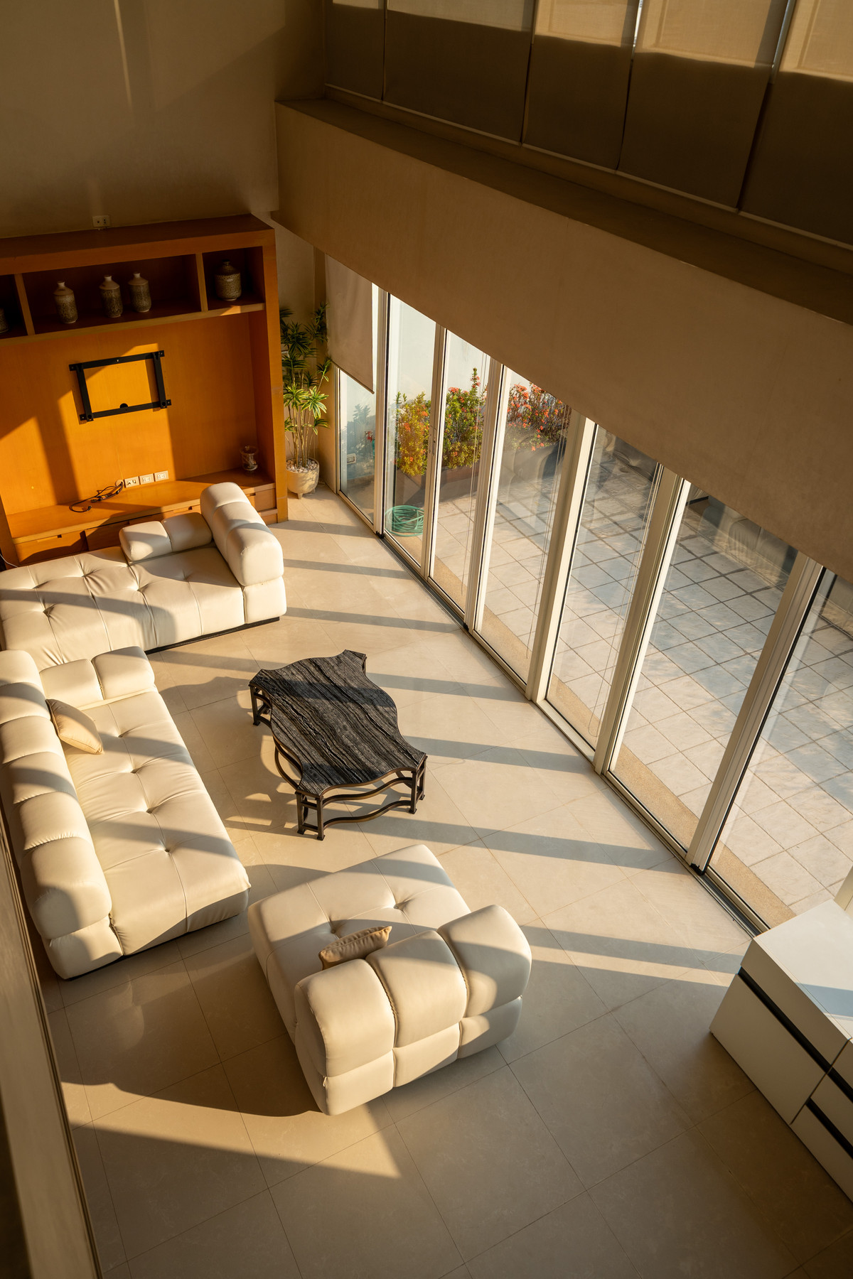 ขายคอนโดสุขุมวิท อโศก ทองหล่อ : 🐶Pet-Friendly🐱 มีขายห้องเดียวในตลาด ไซส์ใหญ่ฟีลบ้านลอยฟ้า ห้องสวยโฮมมี่มูจิมูใจมาก✨Hampton Thonglor 10✨ 6 ห้องนอน 5 ห้องน้ำ ขนาด 425.29 ตร.ม ใกล้ BTS / MRT ทองหล่อ (1.3 กม.) Tel.0982645161 