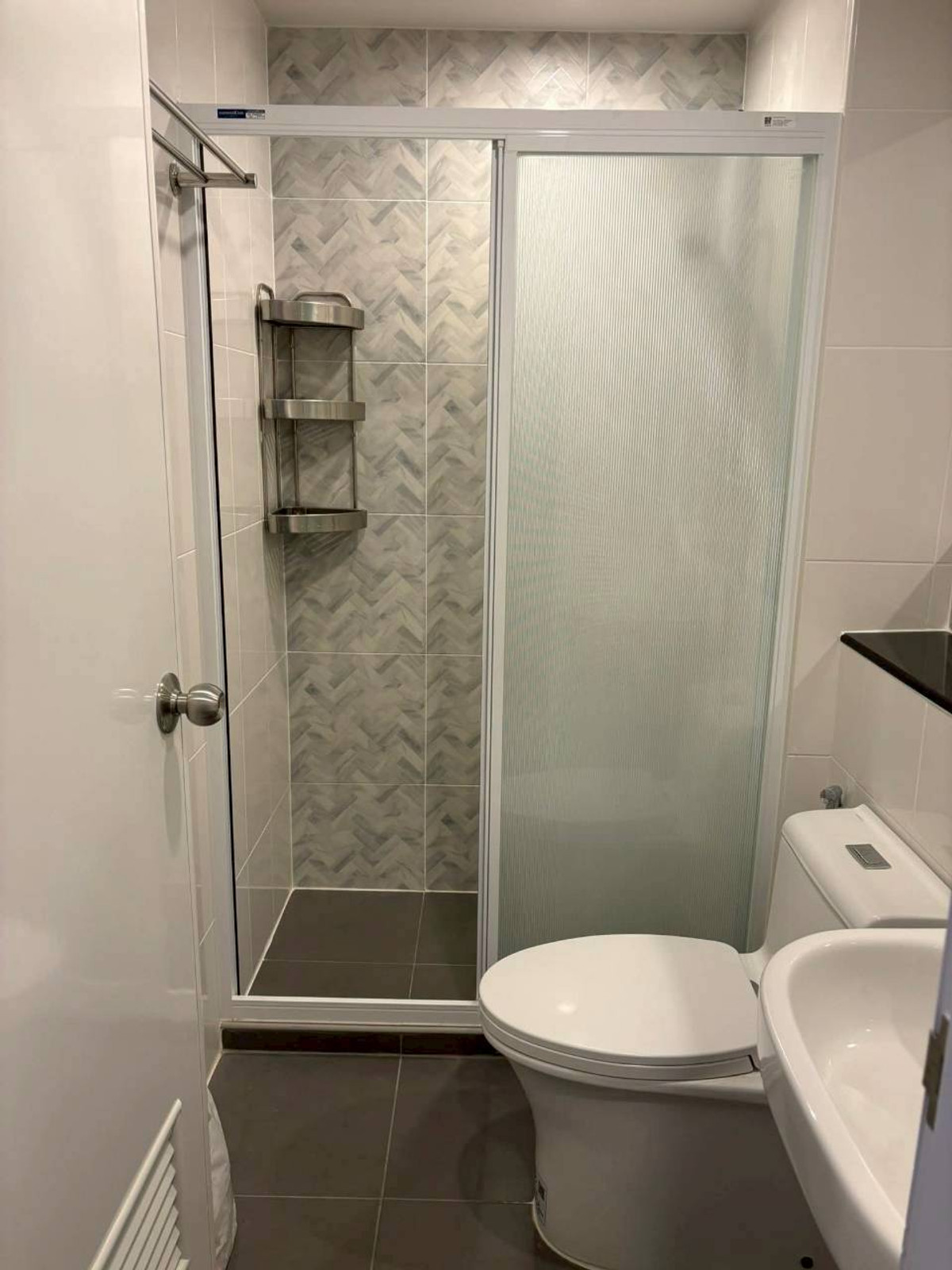 ให้เช่าคอนโดบางนา แบริ่ง ลาซาล : ✅ REGBN127 ✅ Line : @p2nproperty