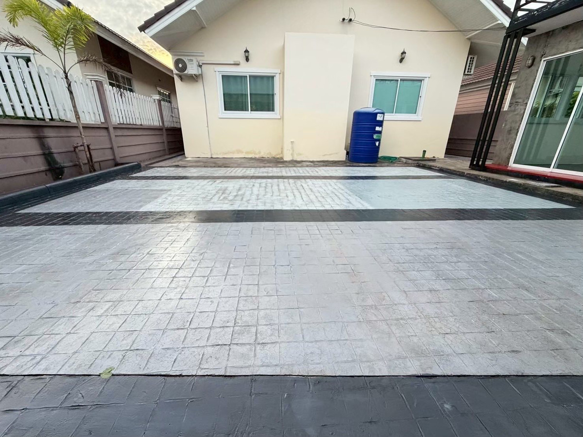 For SaleHousePattaya, Bangsaen, Chonburi : Rawiphon Village Rom Sai Nong Pla Lai / 3 Bedrooms (FOR SALE) BEWN144