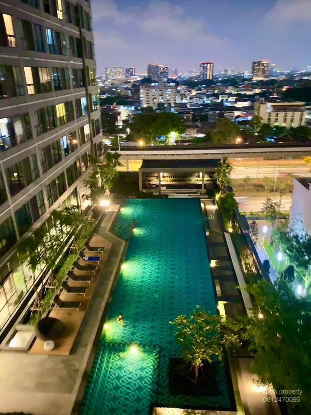 For RentCondoThaphra, Talat Phlu, Wutthakat : 🏙 For rent Ideo Sathorn-Thapra RB1858 Condo, good location, near BTS, easy to enter Sathorn city, pool view room, not hot 🌿✨