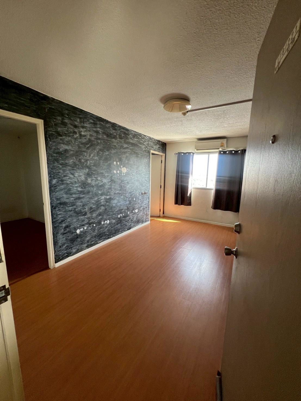 ให้เช่าคอนโดลาดกระบัง สุวรรณภูมิ : ให้เช่า ลุมพินี คอนโดทาวน์ ร่มเกล้า สุวรรณภูมิ ใกล้ สนามบินสุวรรณภูมิ