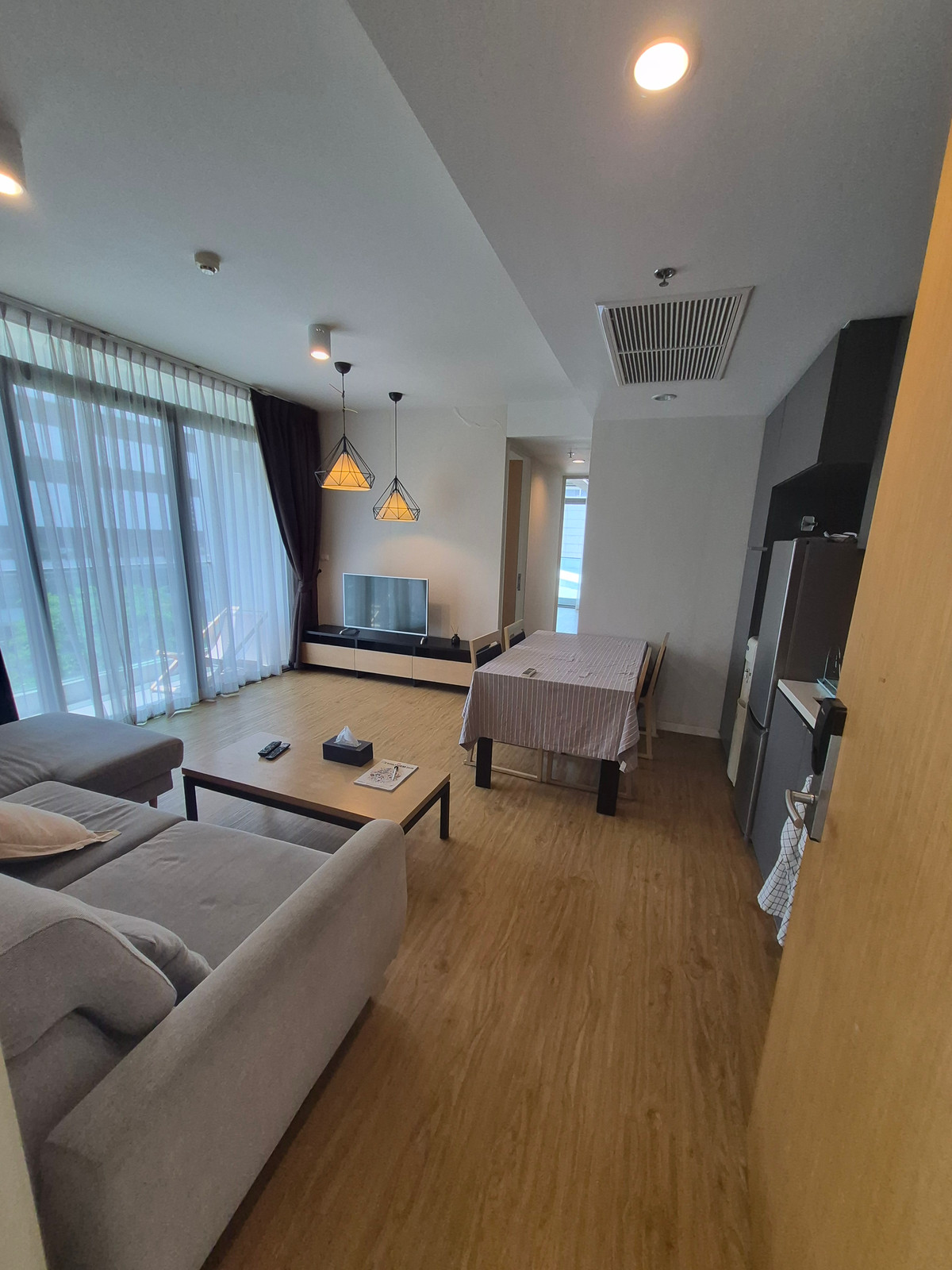 For RentCondoSilom, Saladaeng, Bangrak : New Room Siamese Surawong 2bed2bath Fullyfurnish 80 Sqm 32,000-