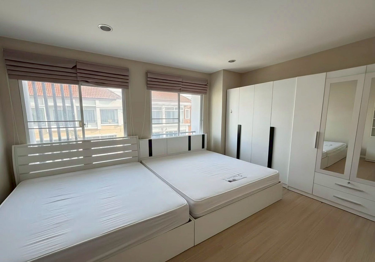 ให้เช่าทาวน์โฮมเกษตร นวมินทร์ ลาดปลาเค้า : #E308🎉010469 ให้เช่าทาวน์โฮม Baan Klang Muang Kaset-Nawamin