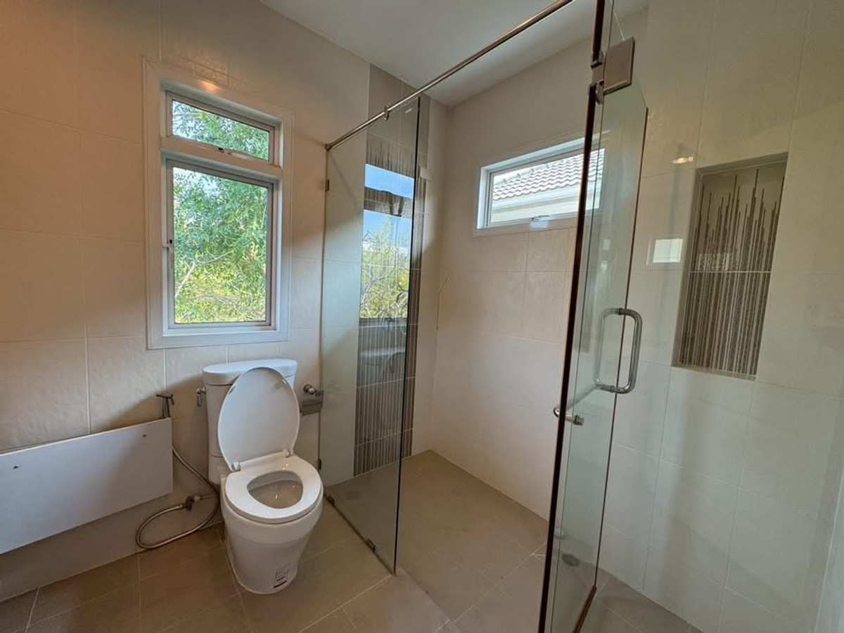 ให้เช่าบ้านนวมินทร์ รามอินทรา : แกรนด์ บางกอก บูเลอวาร์ด รัชดา - รามอินทรา 2 / 3 ห้องนอน (เช่า), Grand Bangkok Boulevard Ratchada - Ramindra 2 / 3 Bedrooms (FOR RENT) MNT050