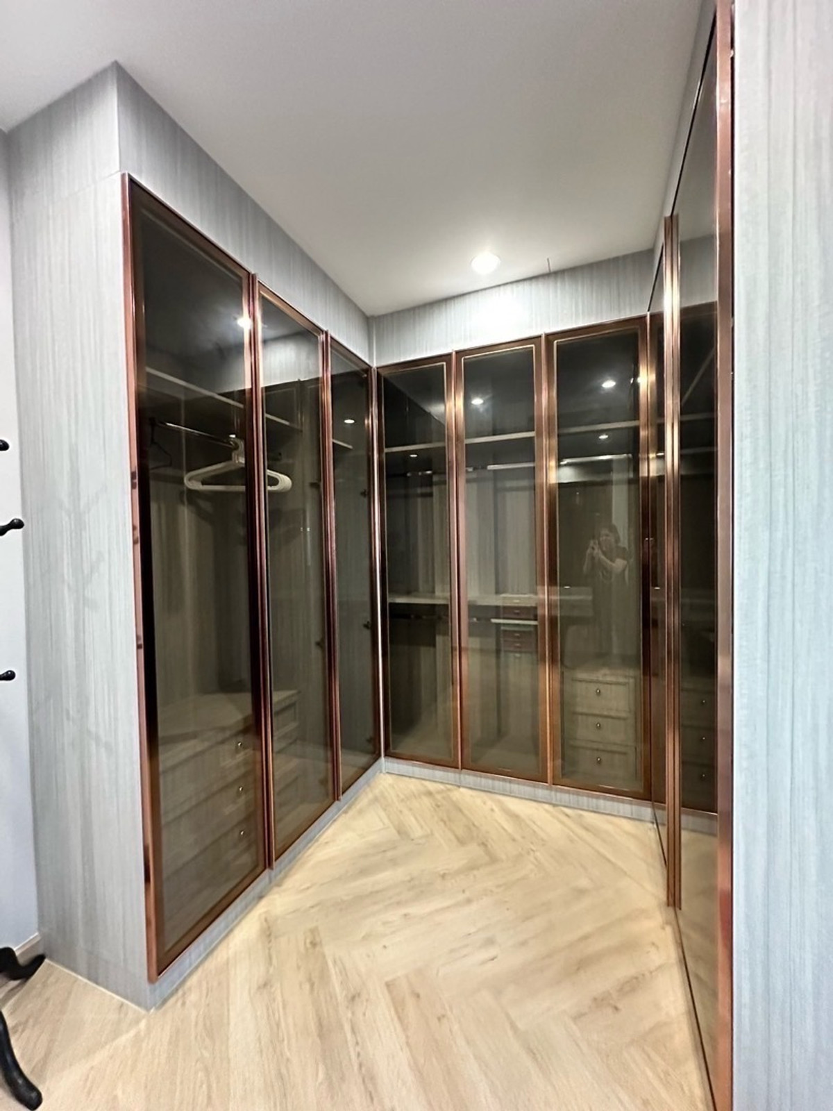 ให้เช่าทาวน์โฮมนวมินทร์ รามอินทรา : ปล่อยเช่า ทาวน์โฮมหรู ซอยรามอินทรา 62 พร้อมเฟอร์นิเจอร์ สามารถเลี้ยงสัตว์ได้