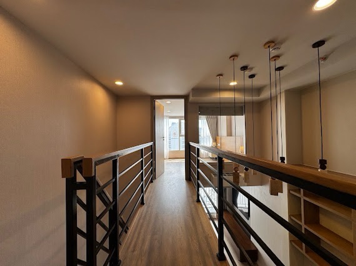 For RentCondoSiam Paragon ,Chulalongkorn,Samyan : New ✨ Culture Chula Modern Loft : 2 Bedroom, 1 Bathroom | 57 sq.m. | High Floor, Unblocked Lumpini Park View Only 52,000 per month 🏡🌳