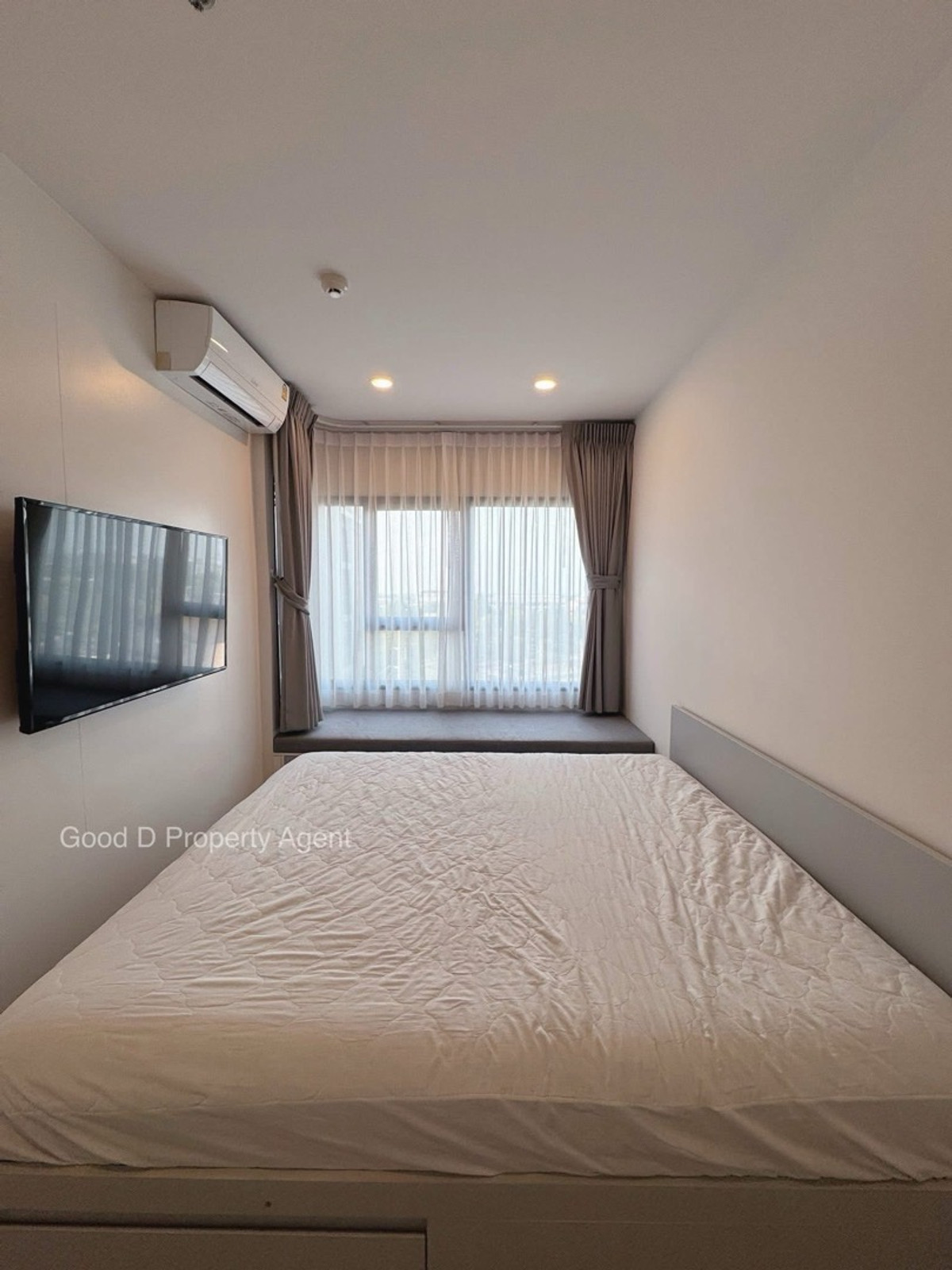For RentCondoKorat Nakhon Ratchasima : Condo for rent, 2 bedrooms Essence Korat
