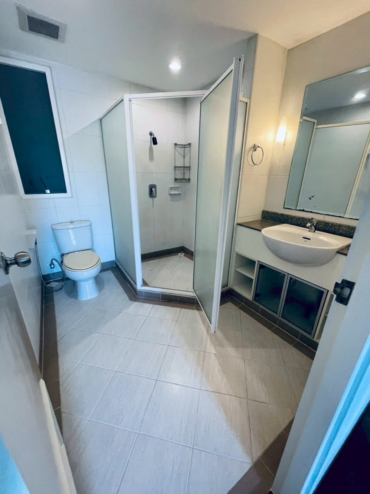 ให้เช่าคอนโดนานา : For Rent Condo Baan Siri Sukhumvit 13 Fully furnished (S15-3389)  