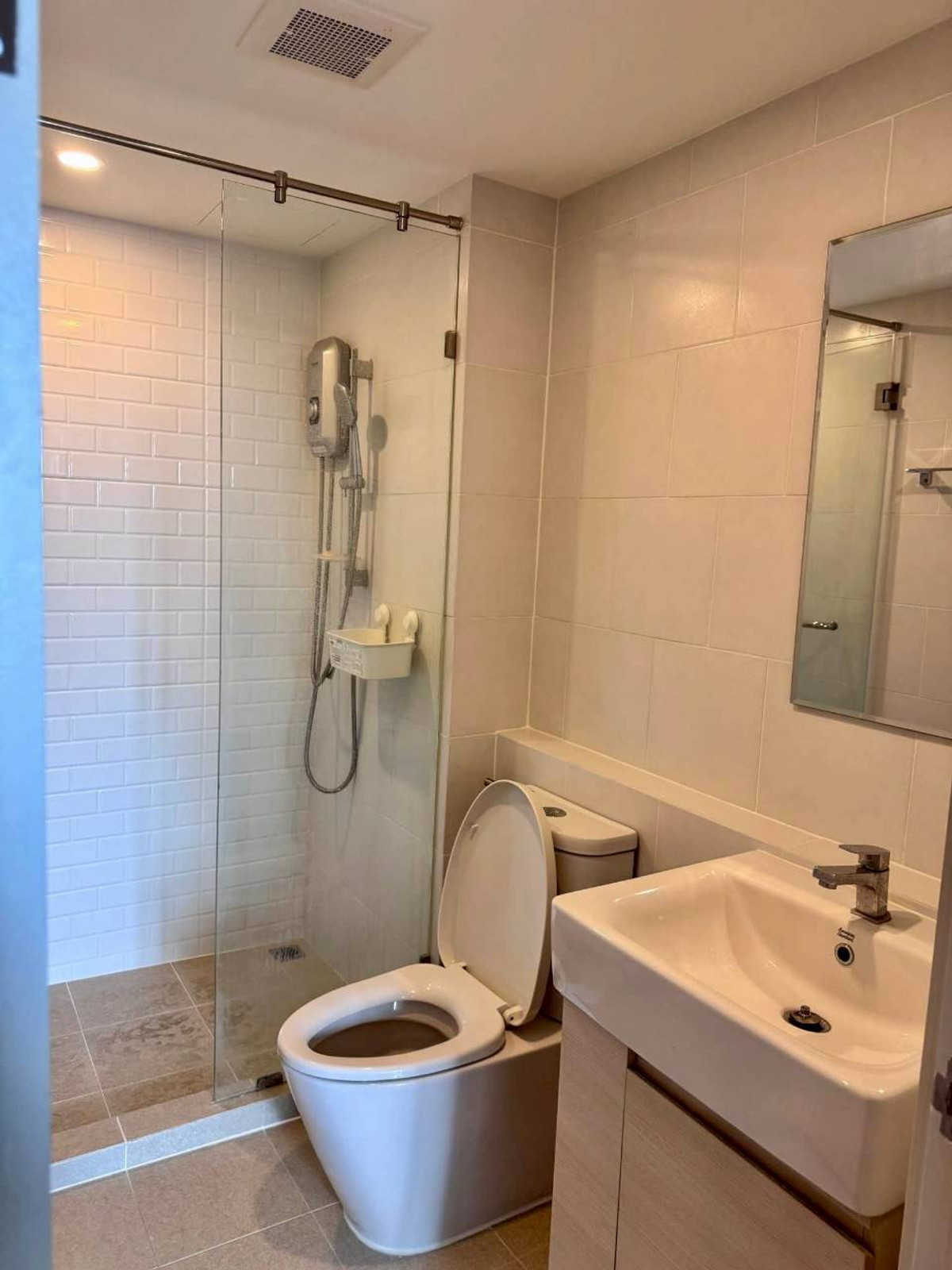 ให้เช่าคอนโดโชคชัย4 ลาดพร้าว71 : ✅ CHMC112 ✅ Line : @p2nproperty