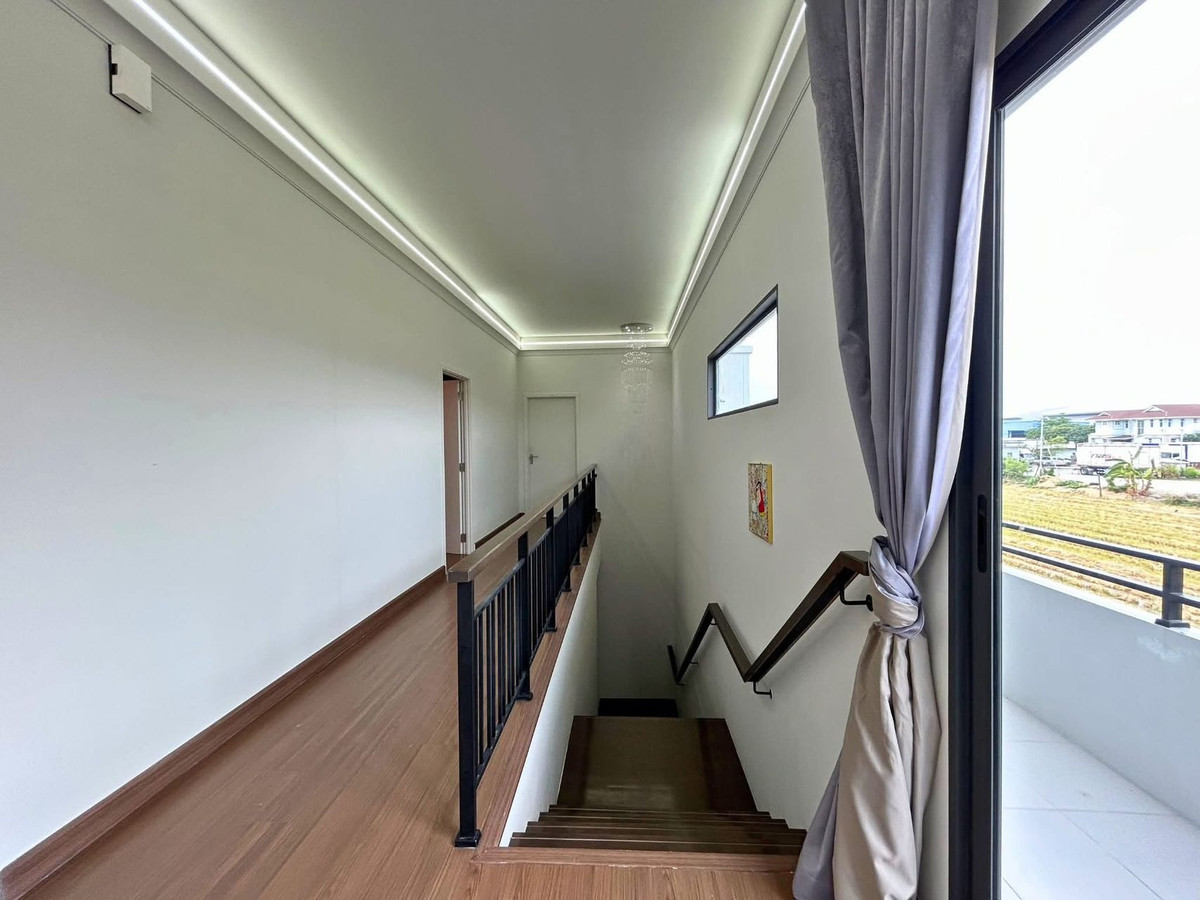 ให้เช่าบ้านลาดกระบัง สุวรรณภูมิ : ᚱ ให้เช่า ✅รับระยะสั้น 🔥 4 ห้องนอน 1 ห้องแม่บ้าน🔥บ้านเดี่ยว แกรนด์ บริทาเนีย พระราม 9 – กรุงเทพกรีฑา ใกล้ โรงเรียนนานาชาติเวลลิงตัน 