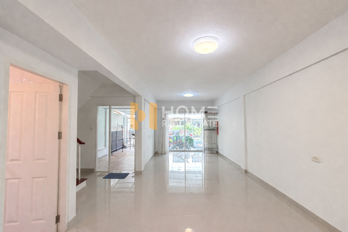 For SaleTownhomeKasetsart, Ratchayothin : Supalai Ville Ekamai - Ramindra / 3 Bedrooms (FOR SALE) MNT029