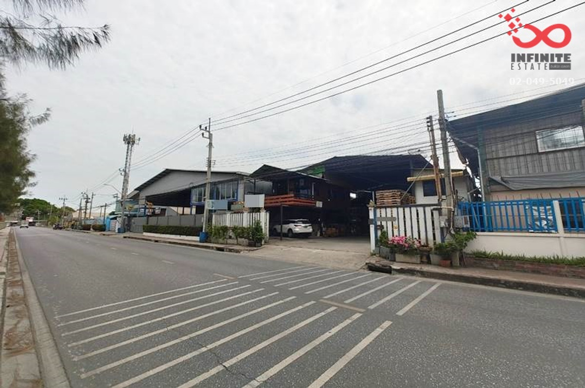 For SaleWarehouseSukhumvit, Asoke, Thonglor : Factory for sale, 2 floors, 220 sq m., 750 sq m. with factory certificate 4, Soi Thetsaban Bang Pu 69, Sukhumvit Road, Samut Prakan, location near industrial areas.