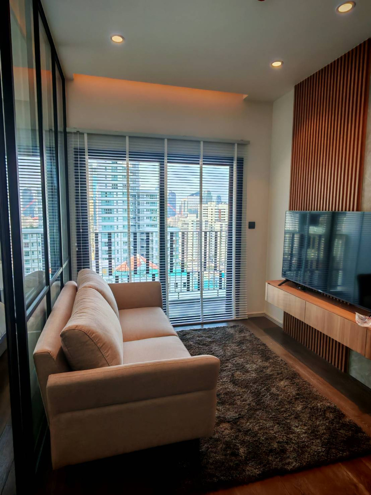 ให้เช่าคอนโดสุขุมวิท อโศก ทองหล่อ : 💥CC-10520💥ว่าง ให้ เช่า มิวนีค สุขุมวิท 23👉แอดไลน์ @accessliving 