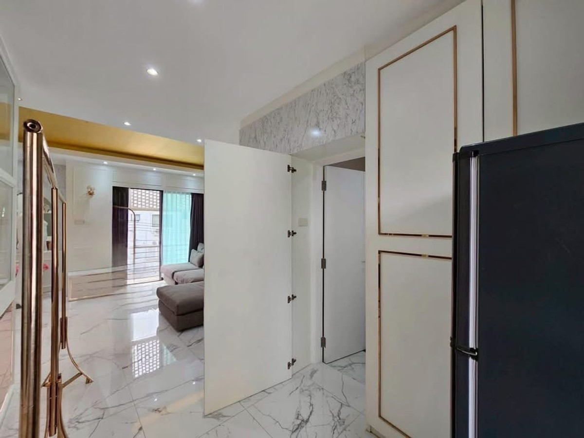 For SaleHome OfficeKaset Nawamin,Ladplakao : District Ekkamai - Ramindra / 1 Bedroom (FOR SALE), District Ekkamai - Ramindra / 1 Bedroom (FOR SALE) MNT054