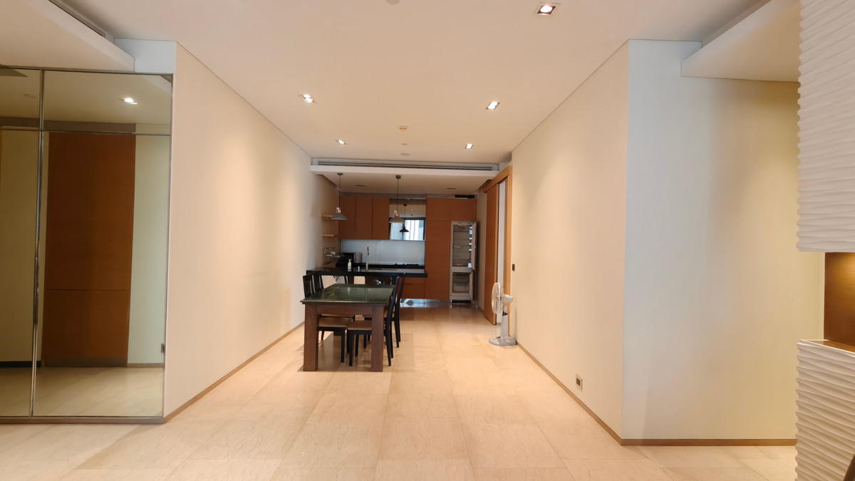 ขายคอนโดสีลม ศาลาแดง บางรัก : ขายคอนโดศาลาแดง เรสซิเดนซ์ 