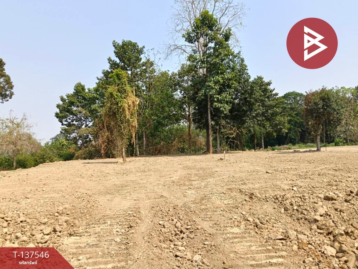 For SaleLandPhitsanulok : Beautiful plot of land for sale, area 233 sq m, next to the main road. Phitsanulok-Kamphaeng Phet