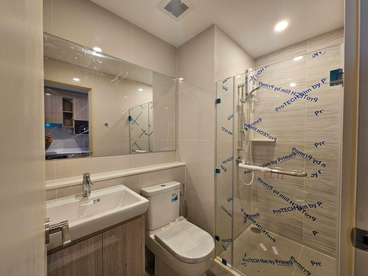 For RentCondoKhlongtoei, Kluaynamthai : #Z5138💥 060469 🔥Condo for rent Life Rama 4 - Asoke (old code Z3662)