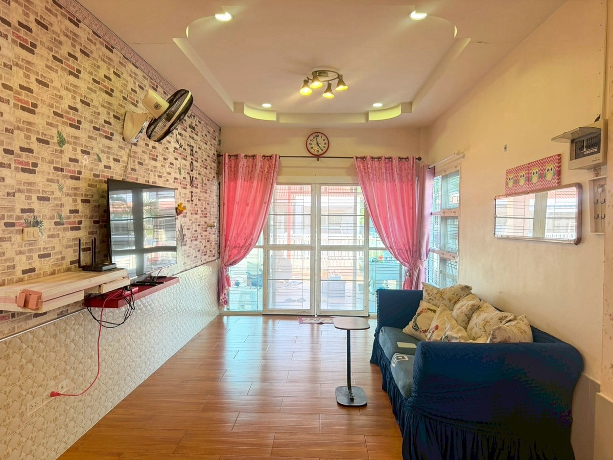 For SaleHouseHuahin, Prachuap Khiri Khan, Pran Buri : House for sale in Bo Fai, Hua Hin, with tenants, having immediate income.