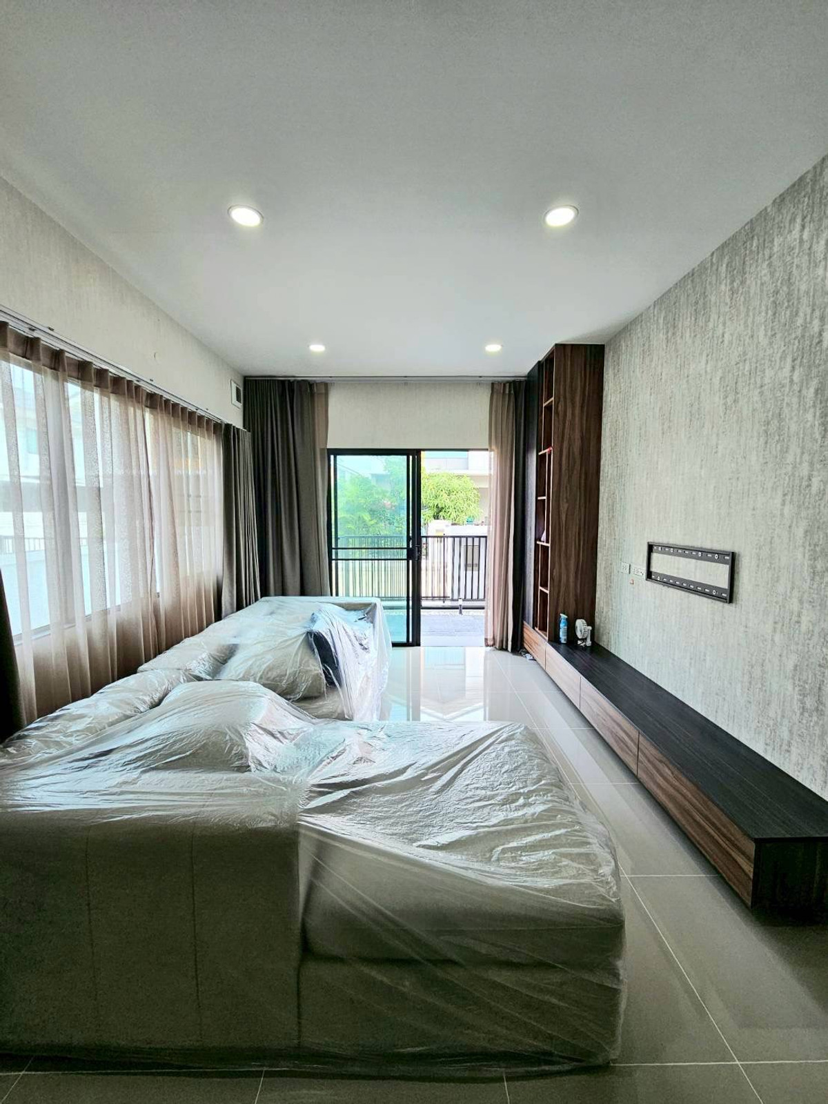 ขายนนทบุรี บางใหญ่ บางบัวทอง : ขายบ้านแฝดเพอร์เฟคพาร์ค ราชพฤกษ์-346 สไตล์บ้านเดี่ยว 38.1 ตร.ว. 4 นอน ฟรีเฟอร์ฯ