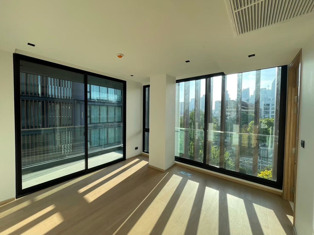 For RentCondoSukhumvit, Asoke, Thonglor : LTH14747 – Condo for Rent | Chalermnit Art De Maison | 98.5 sqm | 2 Bedrooms 2 Bathrooms | Fresh New Condition Flexible Living Layout | Near BTS Thong Lo | 55,000 THB/Month | Luxury condo, very new condition, Chalermnit Art De Maison, spacious room, can a