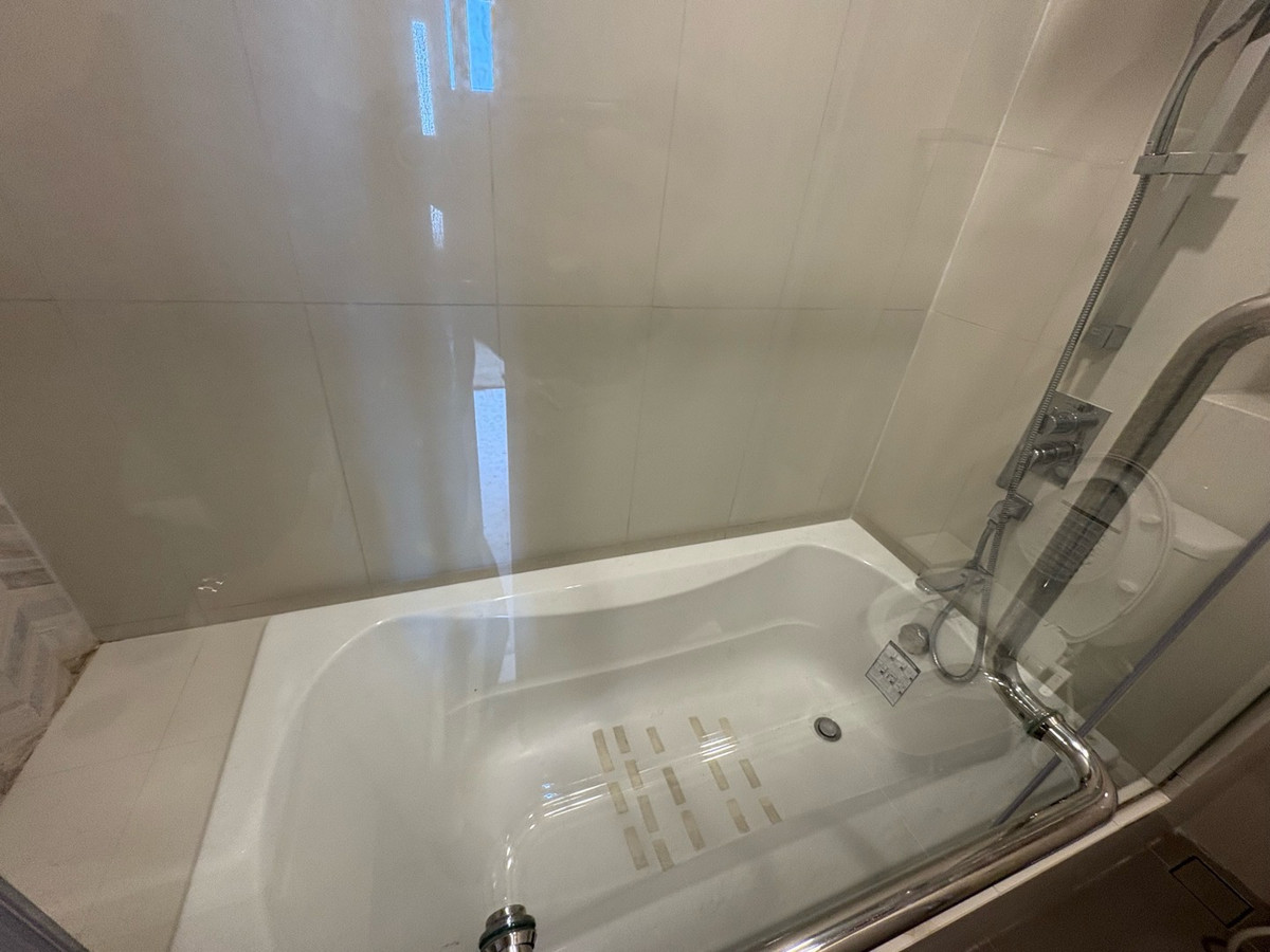 For RentCondoSukhumvit, Asoke, Thonglor : 🔥Rent 1BR🔥35sqm🔥Floor40🔥20,000/month🔥