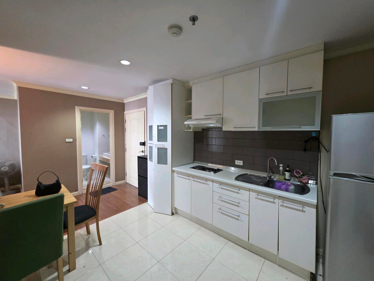 ให้เช่าคอนโดสุขุมวิท อโศก ทองหล่อ : Grand Park View Asoke/ แกรนด์ พาร์ควิว
ขนาด 42 sqm