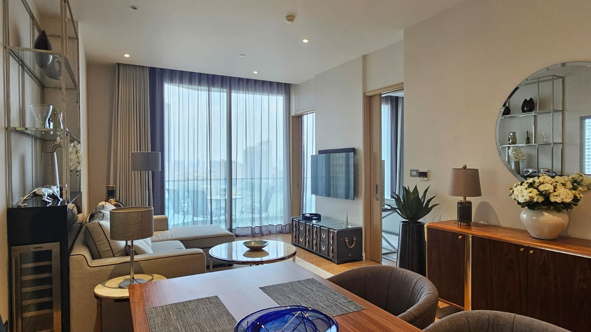 For RentCondoWongwianyai, Charoennakor : ⭐️ Magnolias Waterfront Residences ⭐️ 1 bedroom 79 sq m., luxury room, well decorated. Very beautiful view, ready to move