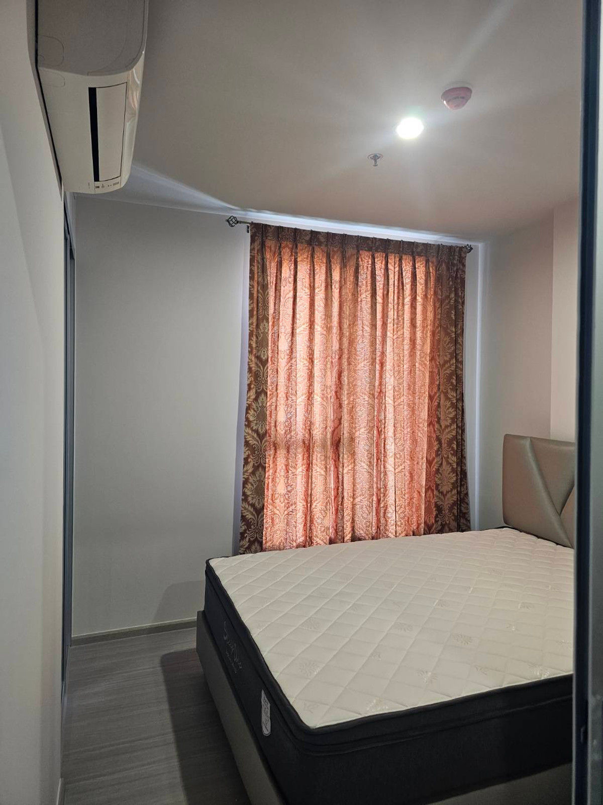 ให้เช่าคอนโดบางแค เพชรเกษม : The Parkland Phetkasem56 คอนโดใกล้ห้างซีคอน บางแค ,ติด MRT  