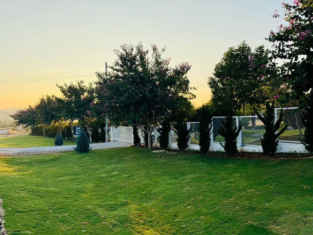 ขายบ้านสระบุรี : ขายบ้านเดี่ยว/รีสอร์ท พร้อมที่ดิน 10ไร่ วิวภูเขา เหมาะอยู่อาศัยทำโรงแรม รีสอร์ท โฮมสเตย์ พูลวิลล่า Air bnb และการเกษตร วังม่วง สระบุรี แต่งสวยจัด น่าลงทุนมาก ขายถูก