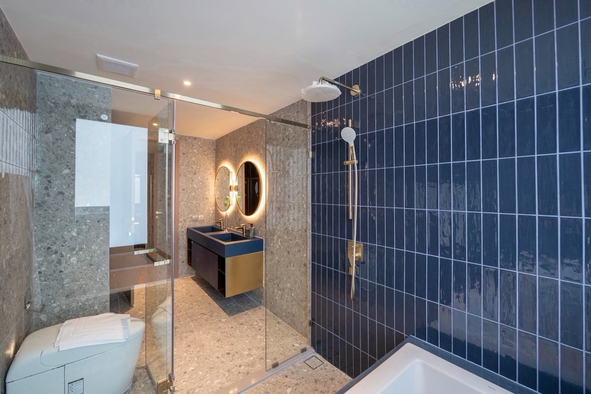 ให้เช่าคอนโดสุขุมวิท อโศก ทองหล่อ : For Rent Via 34