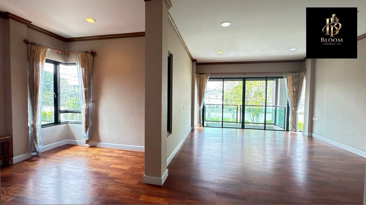 ขายบ้านนวมินทร์ รามอินทรา : ( 𝐅𝐨𝐫 𝐒𝐚𝐥𝐞 )🏠 Life bangkok boulevard Ramintra 105