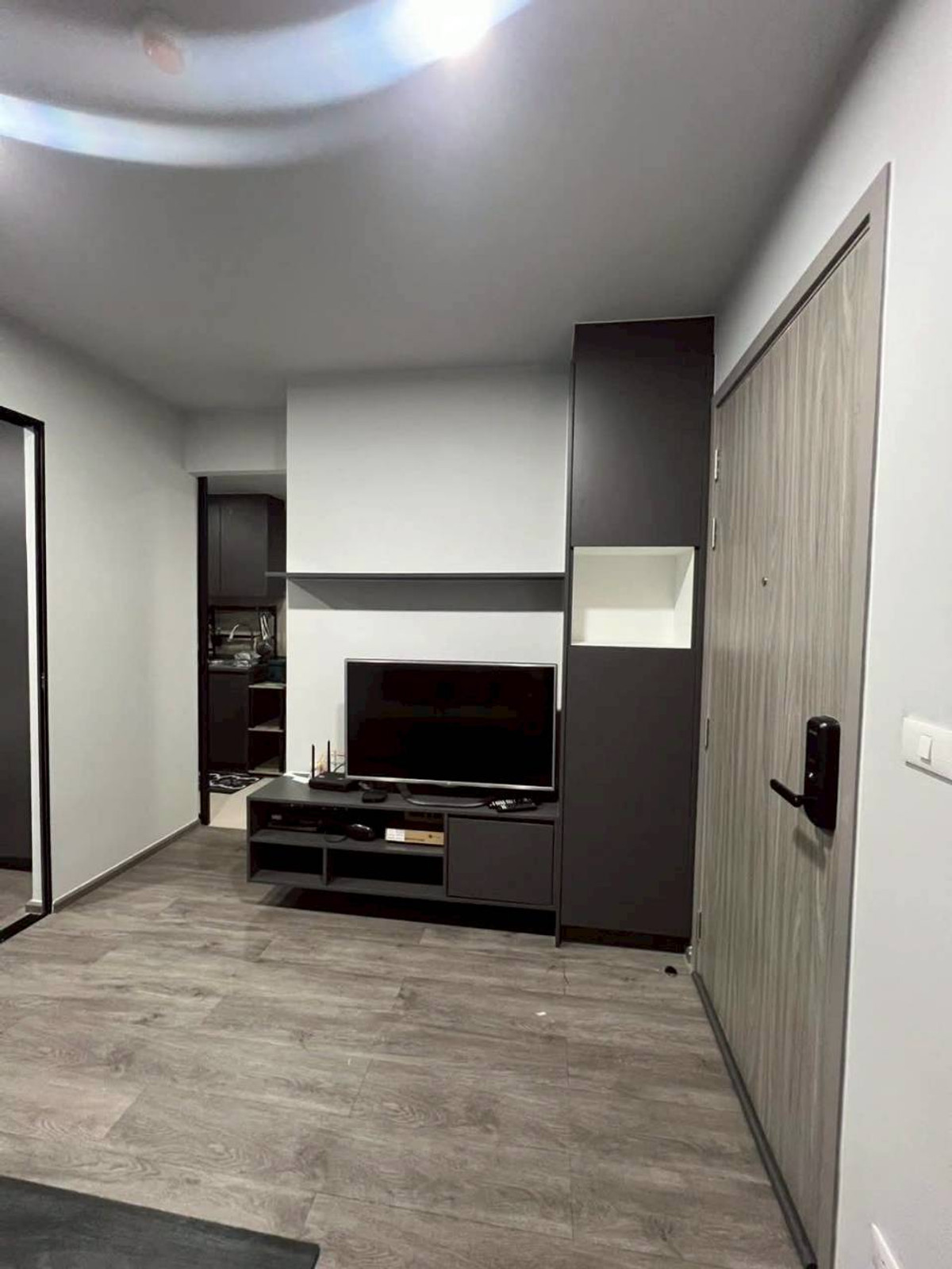 ให้เช่าคอนโดพระราม 9 เพชรบุรีตัดใหม่ RCA : ✅ MTE166 ✅ Line : @p2nproperty