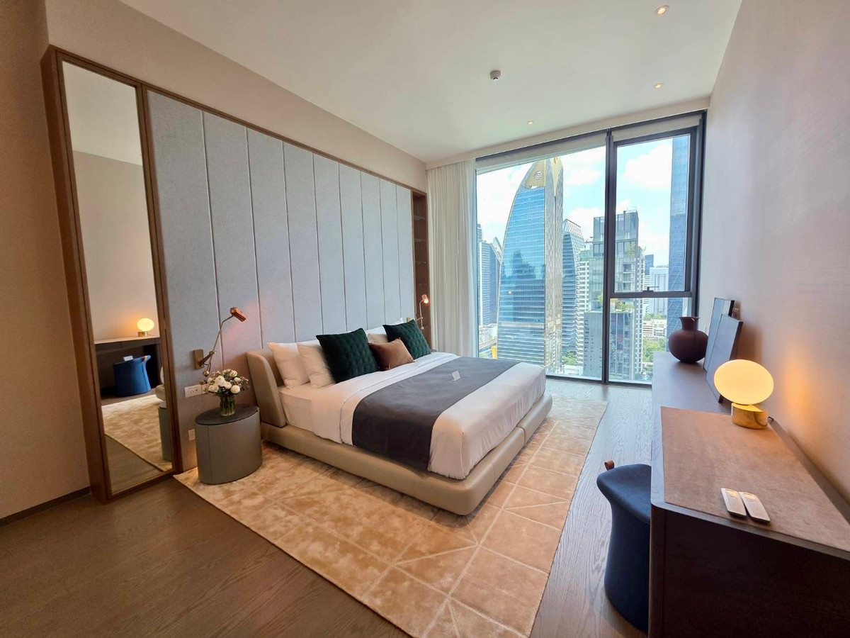 For SaleCondoWitthayu, Chidlom, Langsuan, Ploenchit : Scope Langsuan: 2bed 2.5bath 161.65sqm. 105,000,000 Brandnew, Fully Furnished, Embassy view Am: 0656199198