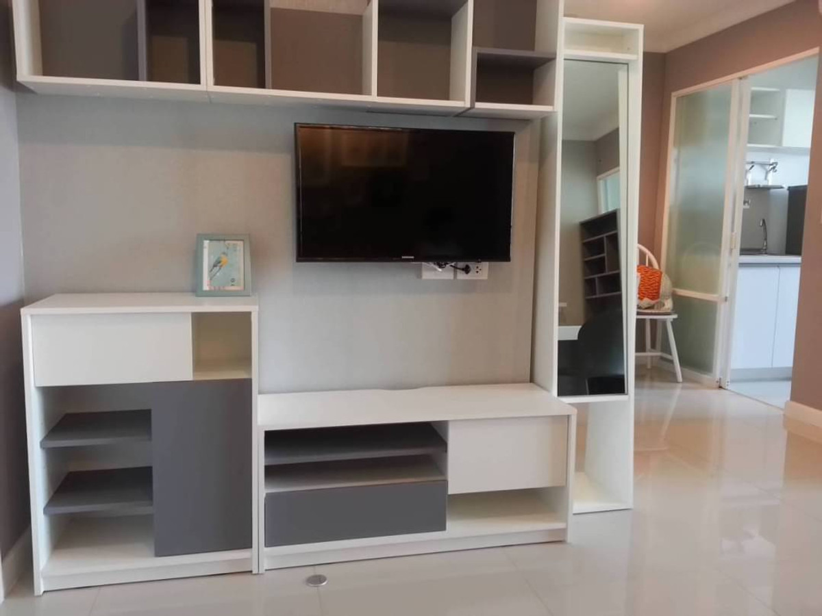 ให้เช่าคอนโดพระราม 9 เพชรบุรีตัดใหม่ RCA : ให้เช่า ลุมพินี เพลส พระราม 9 – รัชดา   ขนาด 37.5 ตรม ชั้น11  เครื่องใช้ไฟฟ้าครบ  14,500