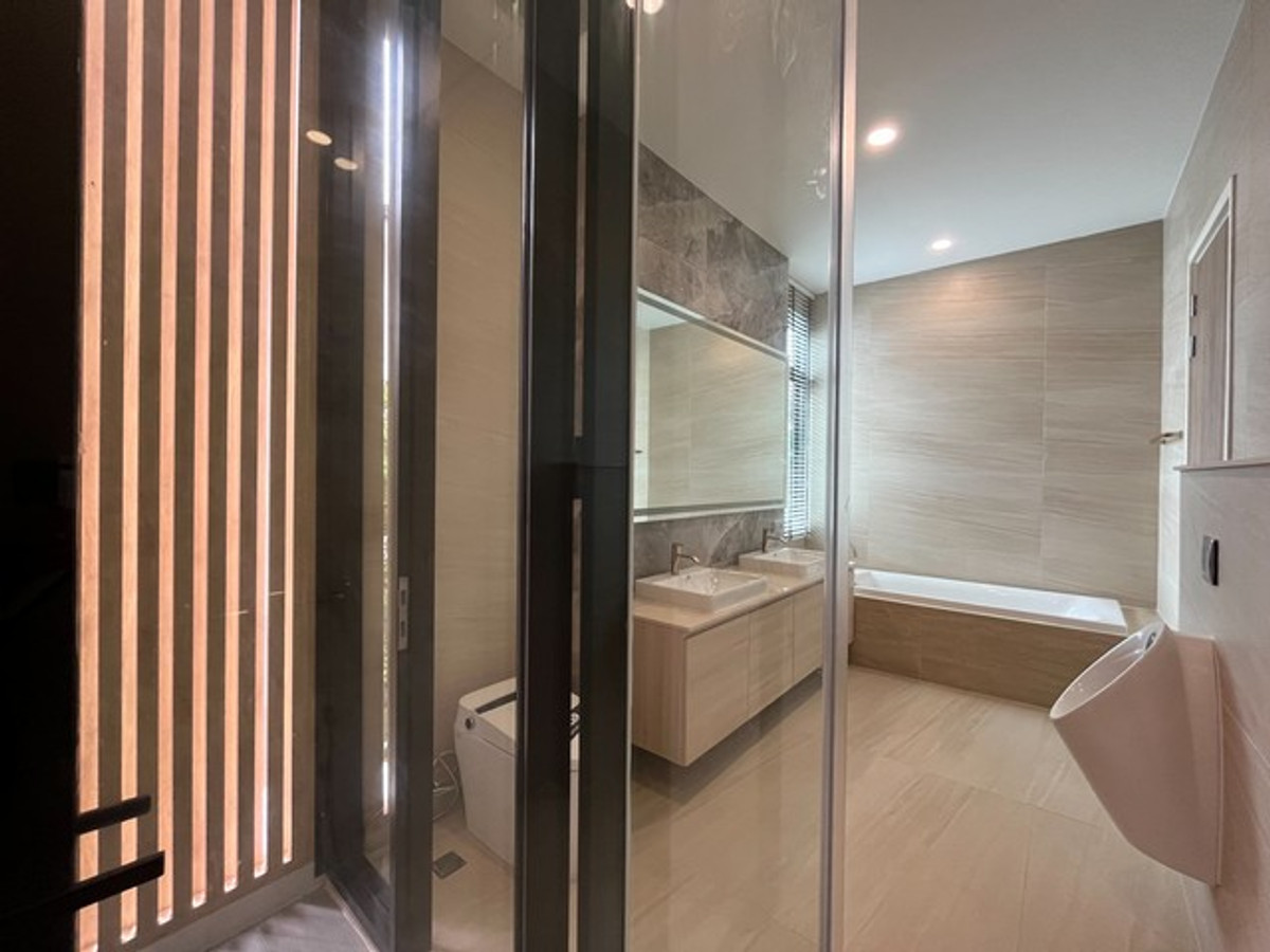 For SaleHousePinklao, Charansanitwong : House for sale, The Master Ratchaphruek - Pinklao project, land area 172 sq m, very special discount.