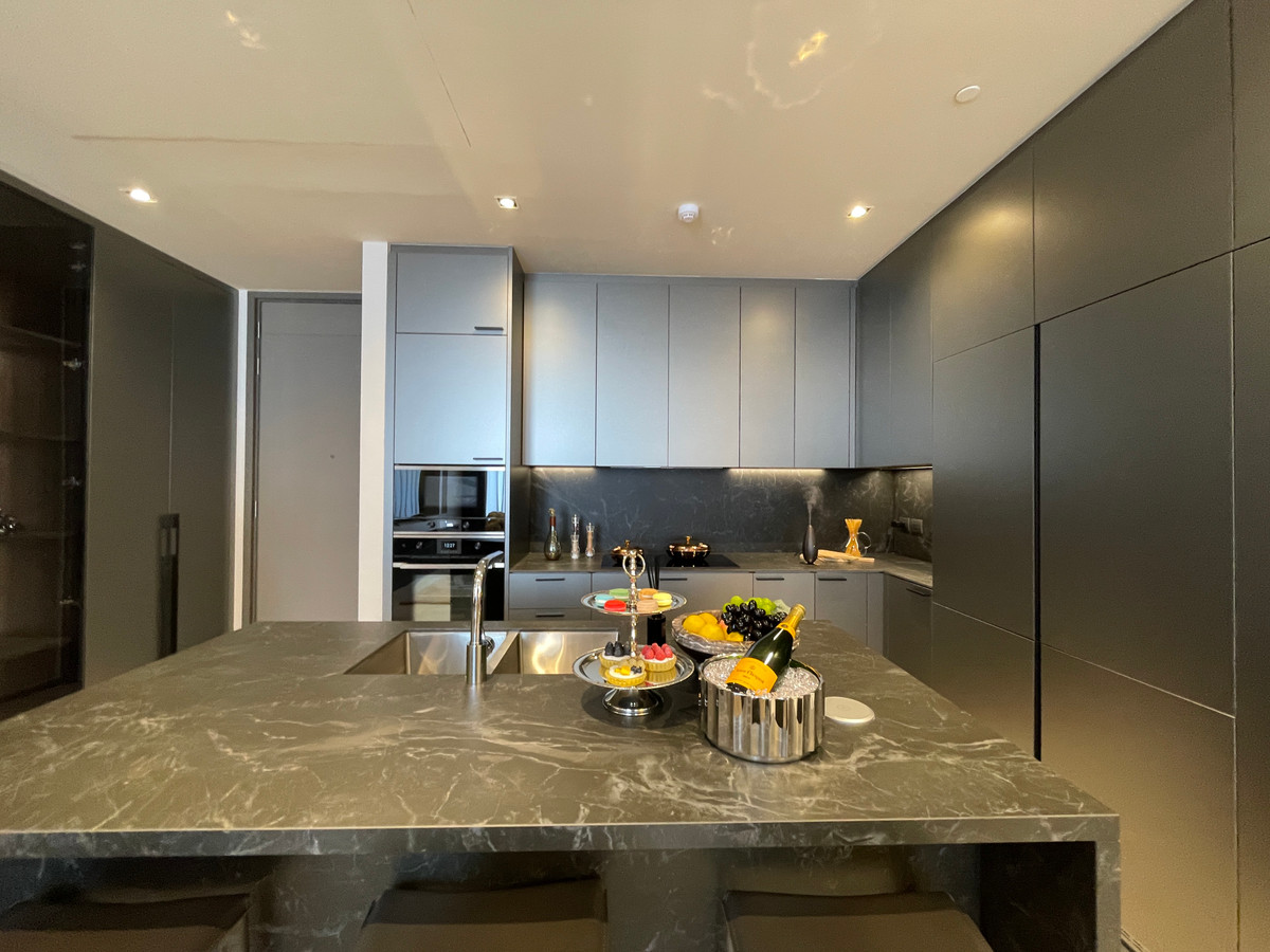 For SaleCondoSukhumvit, Asoke, Thonglor : [THE CROWN JEWEL] 3-Bedroom Rare Unit @ Hyde Heritage Thonglor – Superior life on the 31st floor, northern skyline view. A new definition of the word 