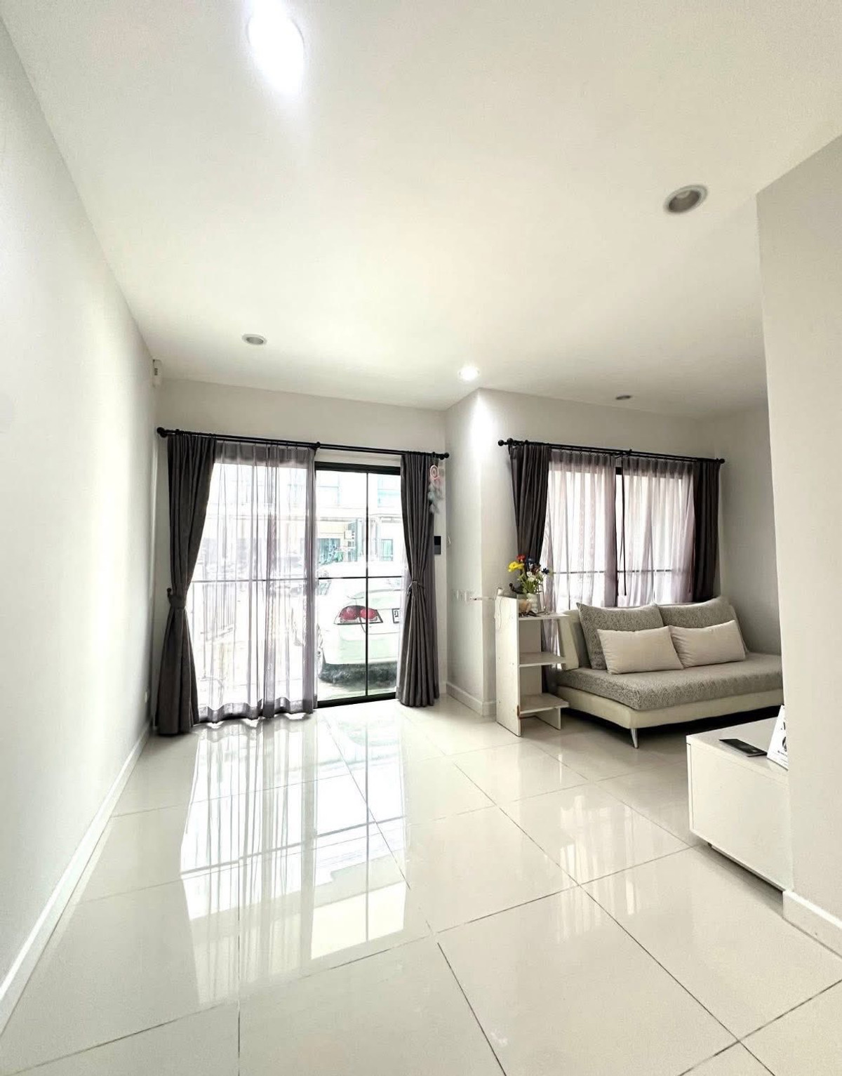 ให้เช่าทาวน์โฮมนวมินทร์ รามอินทรา : S04-0112 Townhome for Rent: Verve Saimai-Phaholyothin