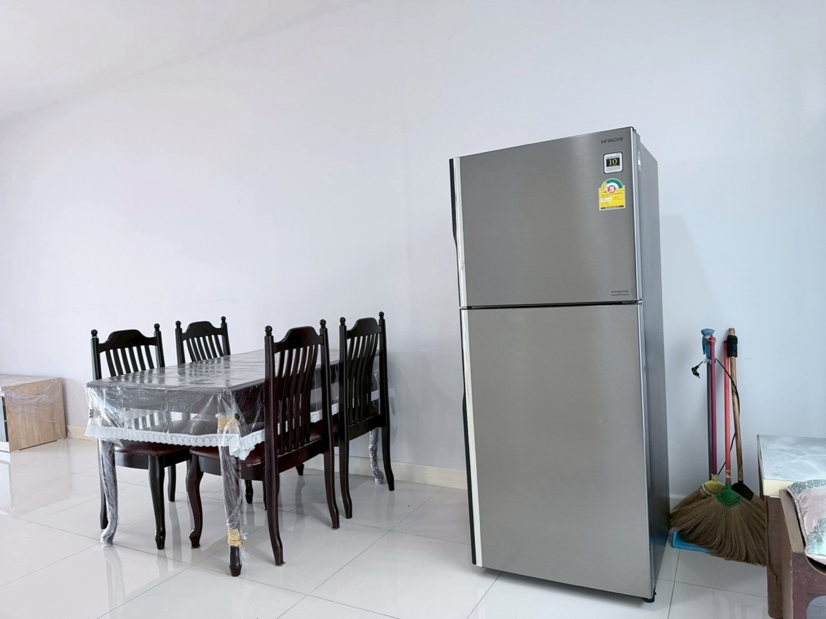 ให้เช่าทาวน์โฮมราษฎร์บูรณะ สุขสวัสดิ์ : 🏡 ปล่อยเช่าทาวน์โฮม 3 ชั้น | บ้านกลางเมือง สุขสวัสดิ์ ใกล้แยกพระประแดง
ทำเลดีมาก ติดถนนใหญ่ ใกล้ห้าง รถไฟฟ้ากำลังมา!