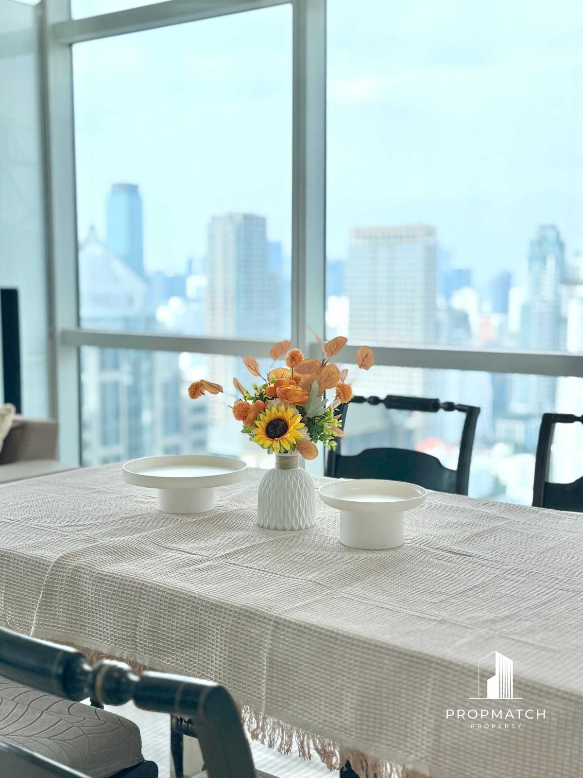 For RentCondoSukhumvit, Asoke, Thonglor : [STOP! A Living Masterpiece has just hit the market... 💎✨]  [The Throne of Wireless Road] – Legendary Unit for Rent @Athenee Residence Massive 140 SQ.M. | 2 Bed 2 Bath | Only 120,000.- / Month (Unbeatable Price!)