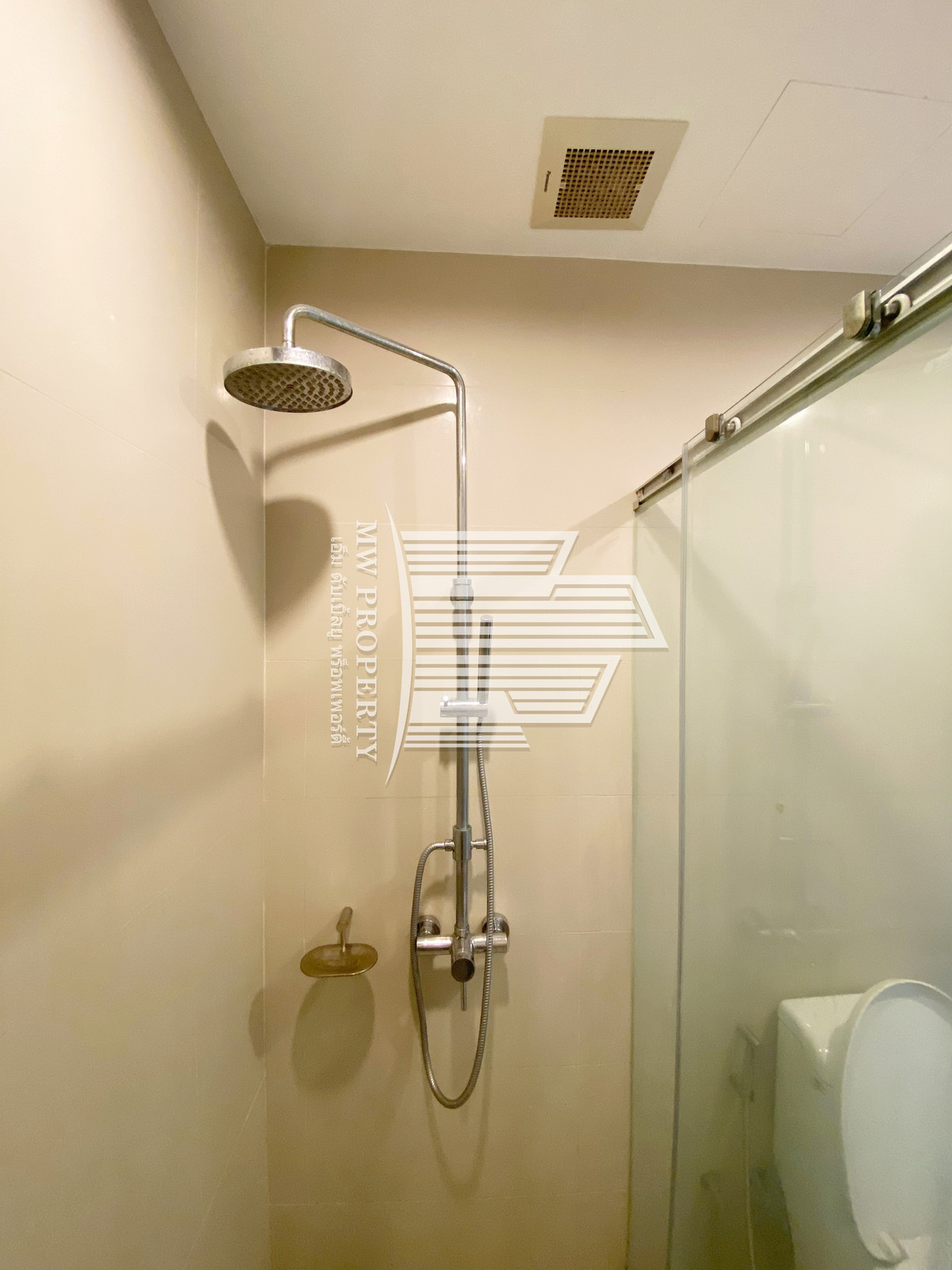 ให้เช่าคอนโดบางซื่อ วงศ์สว่าง เตาปูน : 🦊HunterCondo🦊ให้เช่า  ชีวาทัย อินเตอร์เชนจ์ 🟢ติด MRT เตาปูน