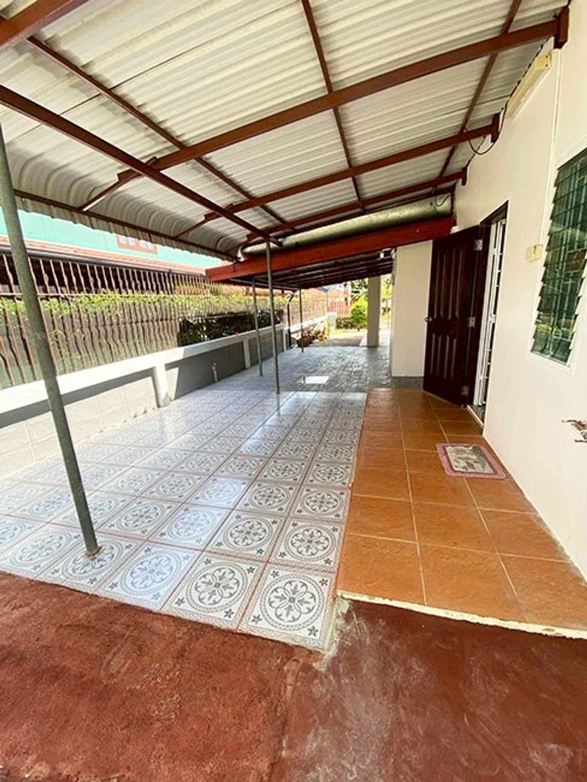 For RentHouseRayong : Eastern Star Golf Course, Ban Chang *** 1-Storey House ***