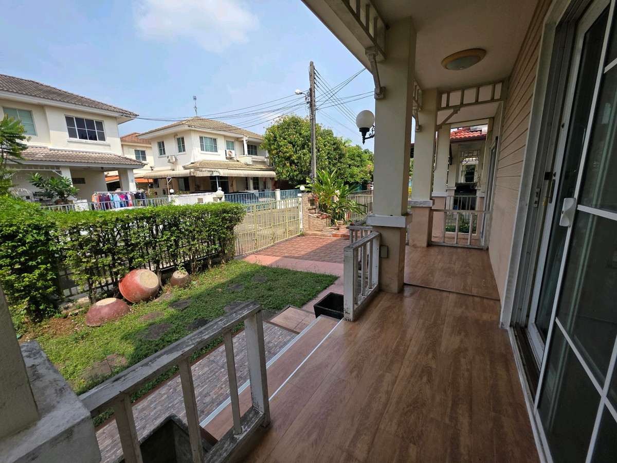 For SaleHousePathum Thani,Rangsit, Thammasat : 2-storey detached house for sale, 55 sq m, Chaiyaphruek Village 2, Tiwanon - Wongwaen, get a corner house, best price.