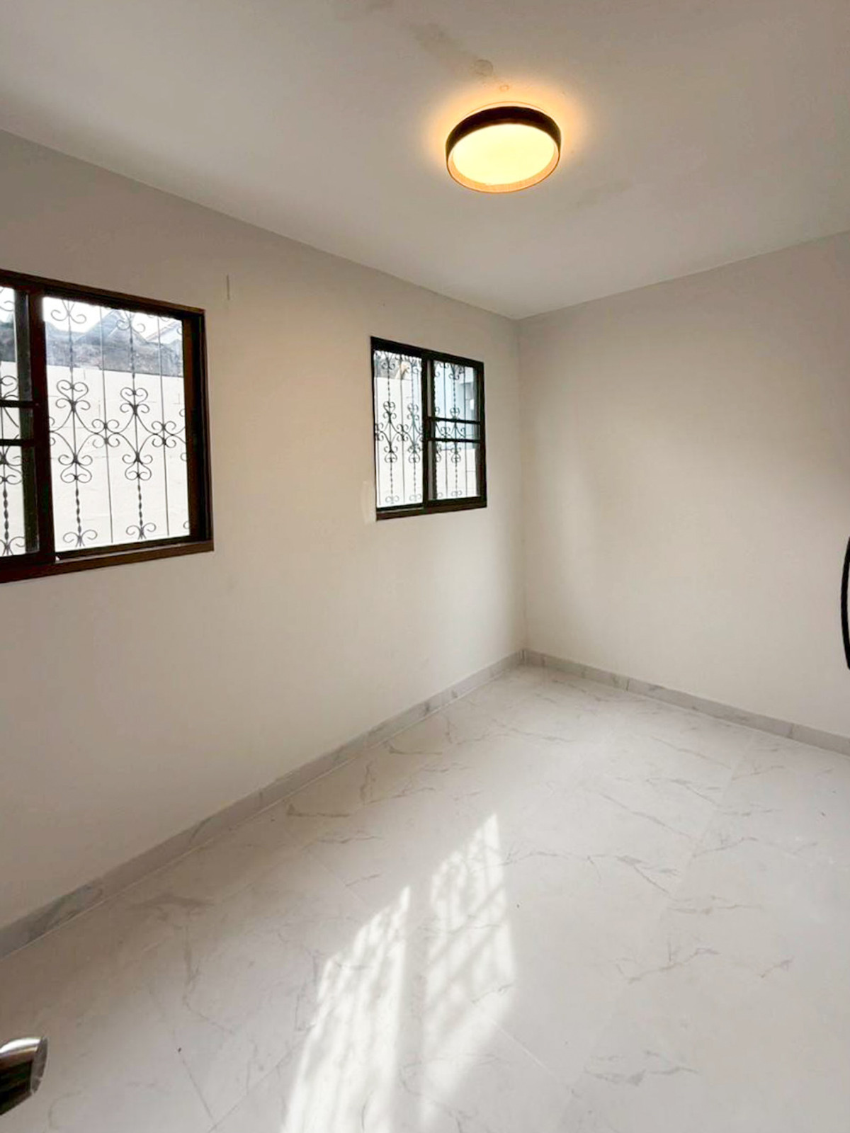 ขายบ้านรามคำแหง หัวหมาก : บ้านเดี่ยวขายพร้อมผู้เช่า ใกล้รถไฟฟ้า YL แยกลำสาลี ทะลุได้ทั้ง กรุงเทพกรีฑา - รามคำแหง - ลาดพร้าว 