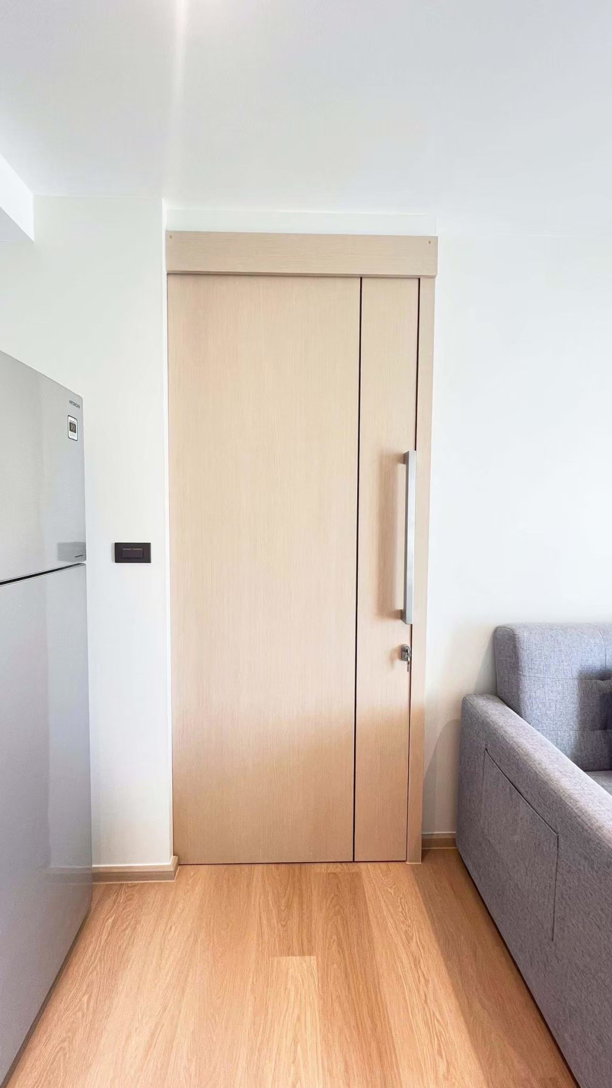 ให้เช่าคอนโดสุขุมวิท อโศก ทองหล่อ : ใช้เช่าคอนโด ทองหล่อทาวเวอร์ ชั้น16 ห้องใหม่เอี่ยมสวยมาก ทำห้องใหม่กว่า5 แสนบาท 0935596442 คุณลิตา