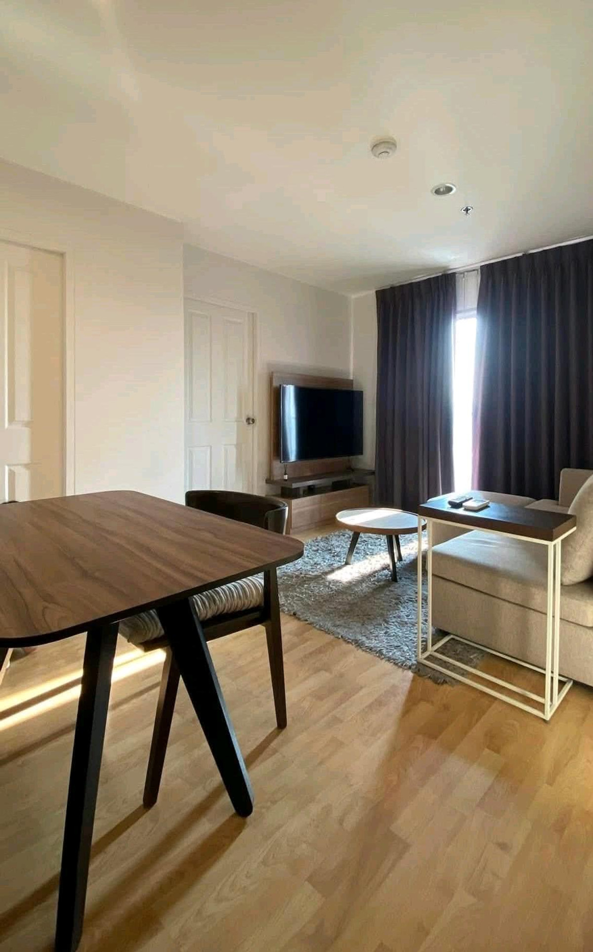 ให้เช่าคอนโดพัฒนาการ ศรีนครินทร์ : 🌆 ห้องมุม ชั้นสูง วิวโล่ง เป็นส่วนตัว ใกล้ทองหล่อ เดินทางสะดวกสุด ๆ