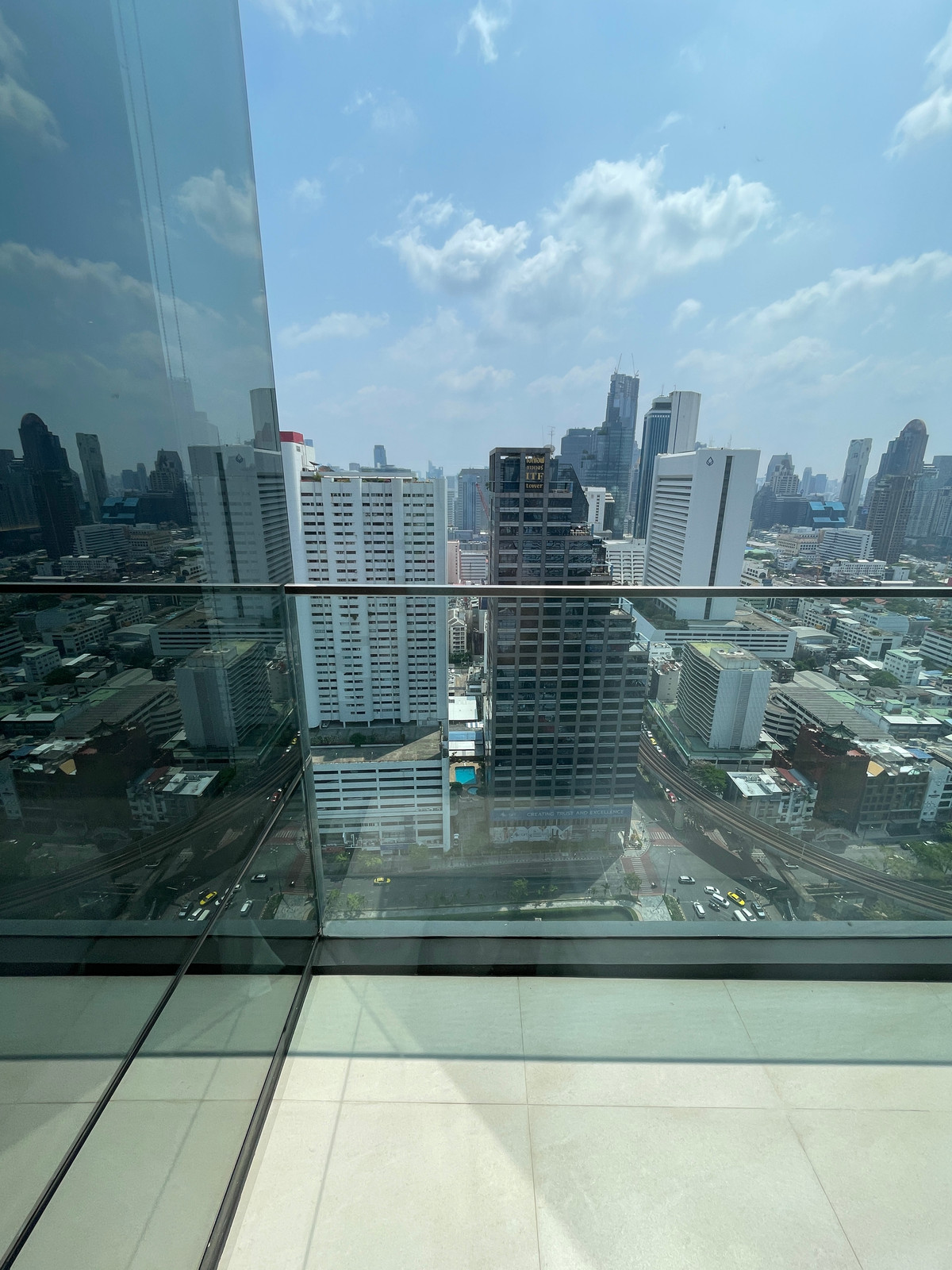 ขายคอนโดสีลม ศาลาแดง บางรัก : 💎 [Ultimate Legacy] ASHTON SILOM – 1BR XL (49.58 ตร.ม.) ชั้น 32 ห้องมุมแห่งวิสัยทัศน์เหนือระดับ บนถนนสายประวัติศาสตร์ 💎 